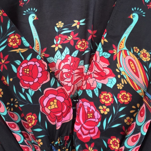 ⭐️Peacock & Rose Print Hi-Low Split Front Dress - Picture 2 of 5